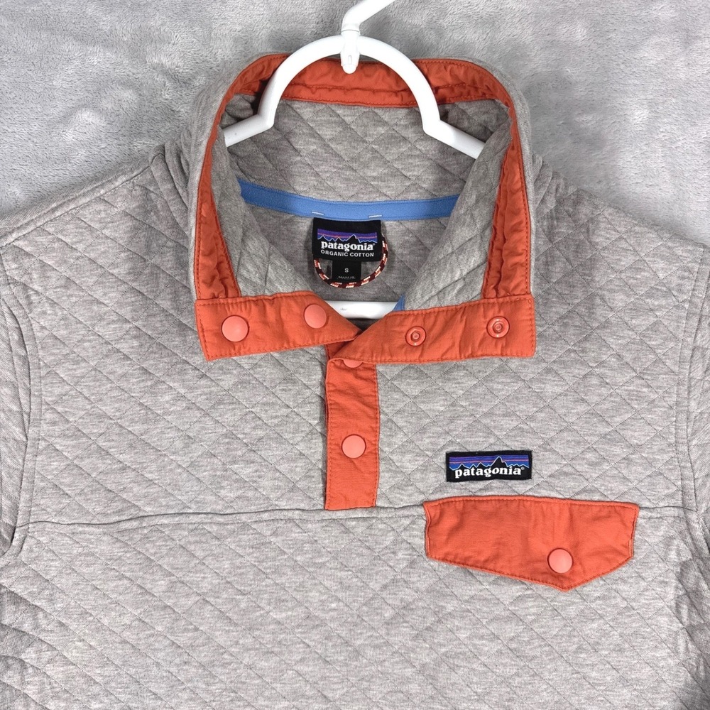 PATAGONIA Organic Cotton Quilt Snap-T Pullover Womens S Grey Orange STY25281